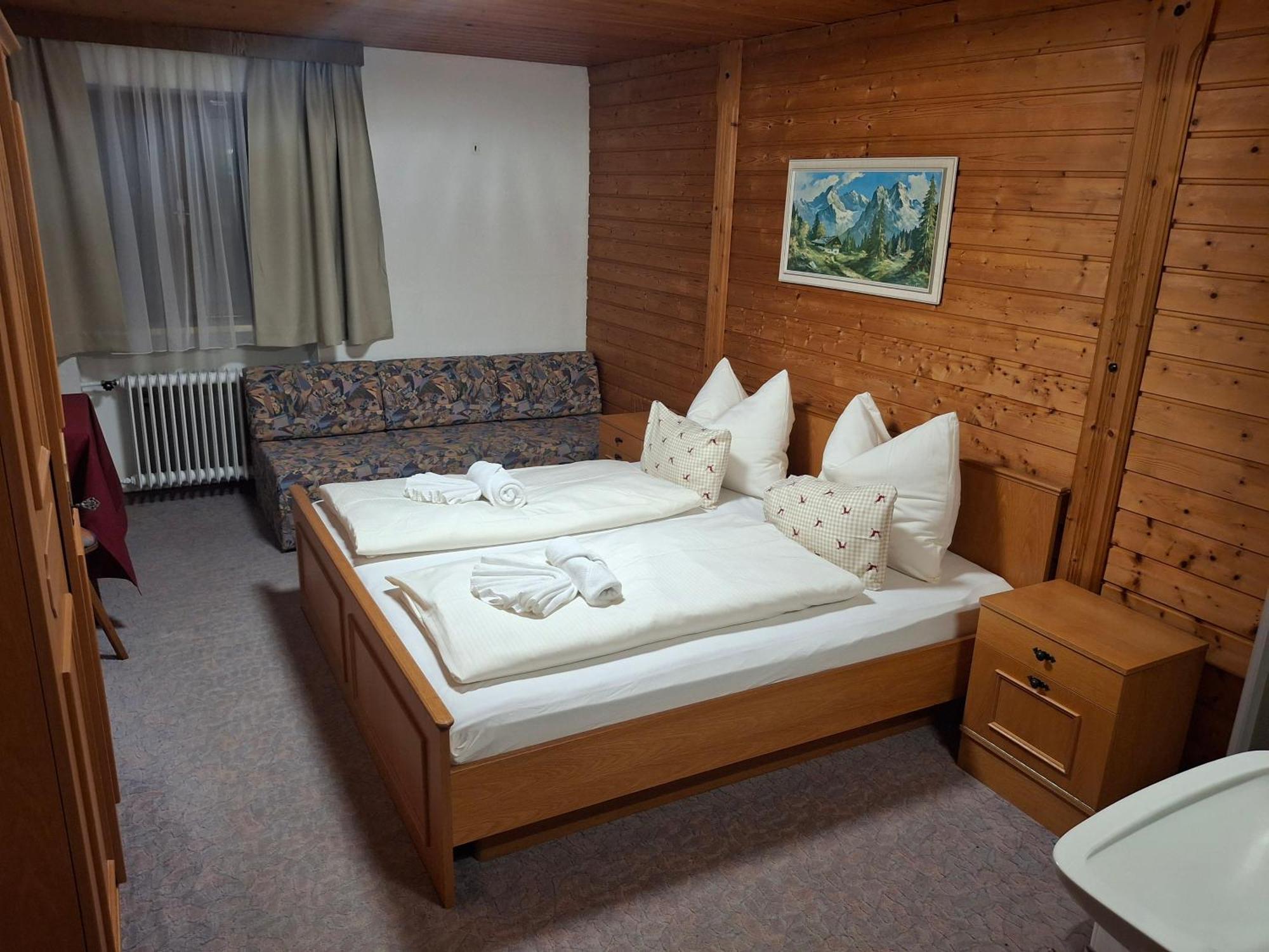 Pension Razil Ladis Exterior photo